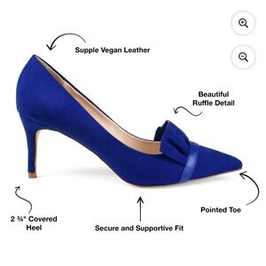 Journee Collection Pointed Toe Flat in Cobalt